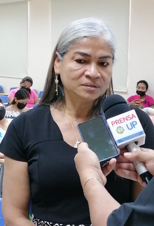 ESTUDIANTES DE LA EXTENSIÓN UNIVERSITARIA DE SONÁ SE CAPACITAN EN HUERTOS&nbsp;CASEROS