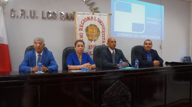 MICI realiza jornada de conferencias sobre el programa «Panamá&nbsp;Emprende»