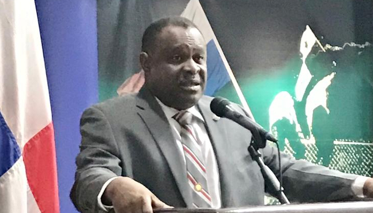 Autoridades de la Facultad de Informática, Electrónica y Comunicación instruye a nuevos&nbsp;Estudiantes