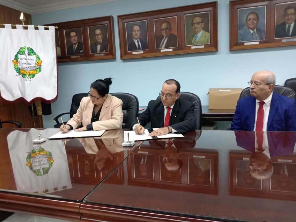Universidad de Panamá y Universidad de las Tunas firman&nbsp;convenio