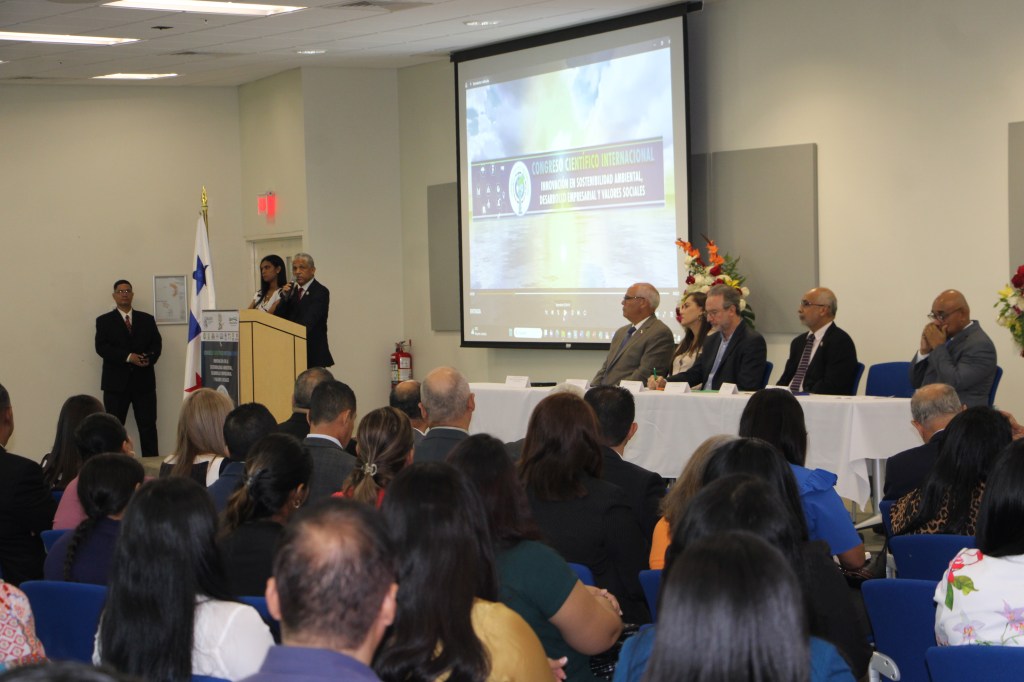 Centro Regional Universitario de Panamá Oeste inaugura con éxito Congreso Científico&nbsp;Internacional