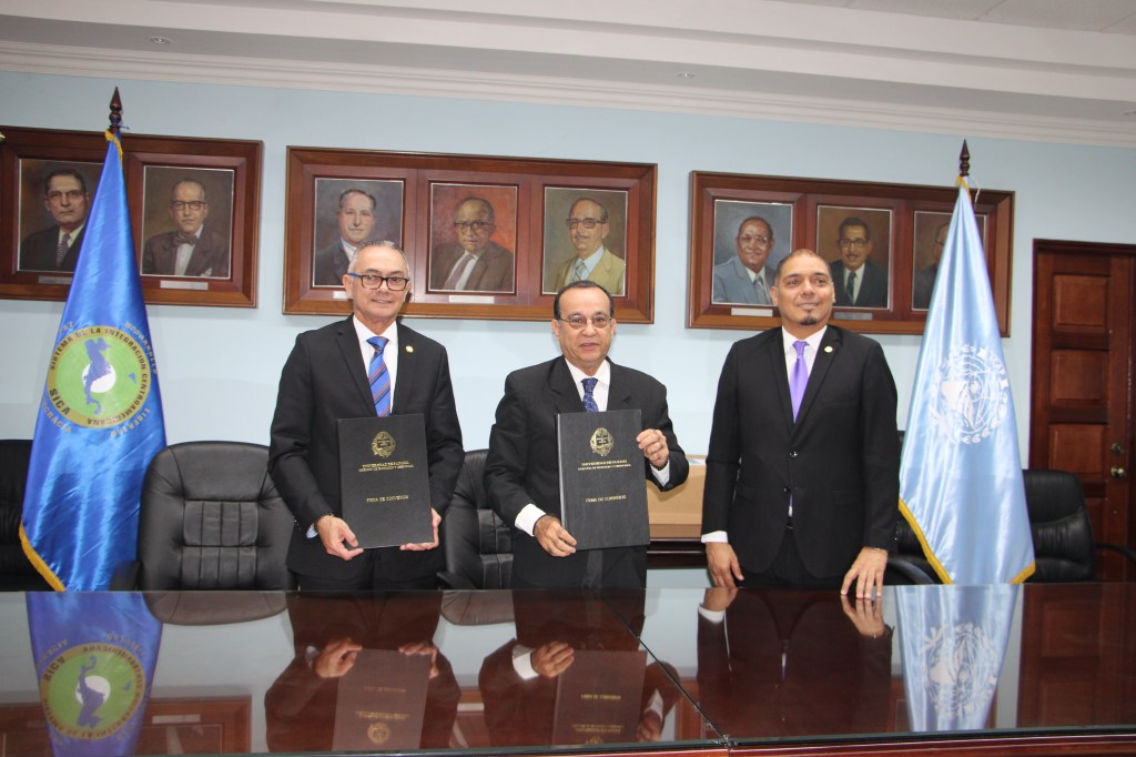 Universidad de Panamá firma convenio con&nbsp;ICAP