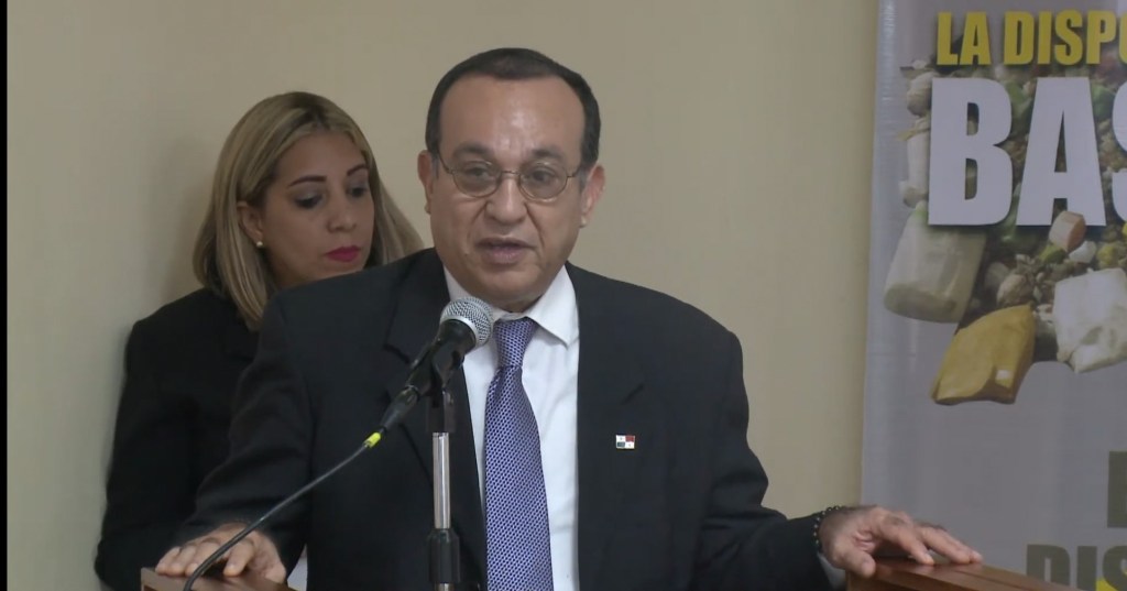 Debaten propuestas sobre la disposición de la Basura en San Miguelito  