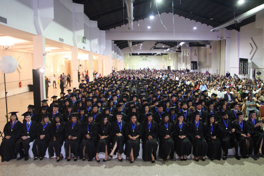 Facultad de Administración Pública gradúa a 287 nuevos&nbsp;profesionales