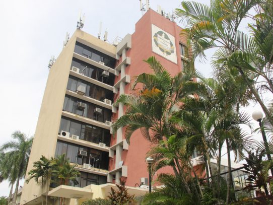 Universidad de Panamá restablece clases presenciales en todas sus&nbsp;facultades