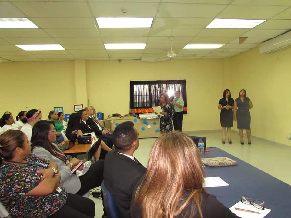 Cuatro años de la primera tesis en el Anexo Universitario del Centro Femenino de Rehabilitación Cecilia Orillac de&nbsp;Chiari