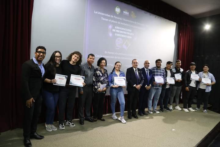 Entregan premios a los ganadores del VI Concurso de&nbsp;Micrometraje