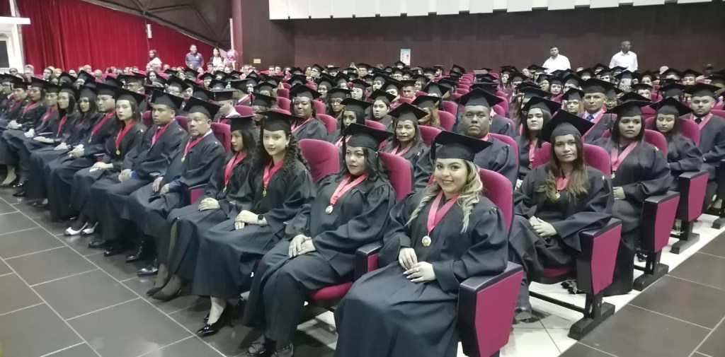 Universidad de Panamá gradúa a 164 nuevos&nbsp;abogados