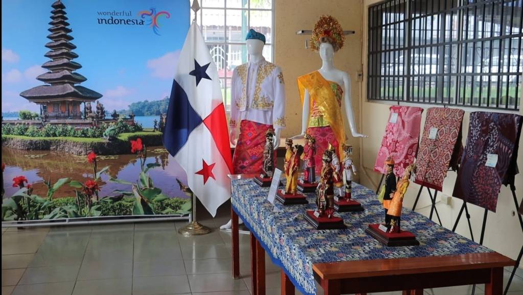 CRUA abre sus puertas a la cultura de&nbsp;Indonesia