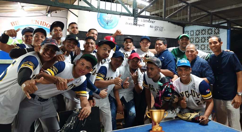 Universidad de Panamá sorprende y se perfila como favorita en la Liga Metropolitana de Bola Suave Gubernamental&nbsp;2025