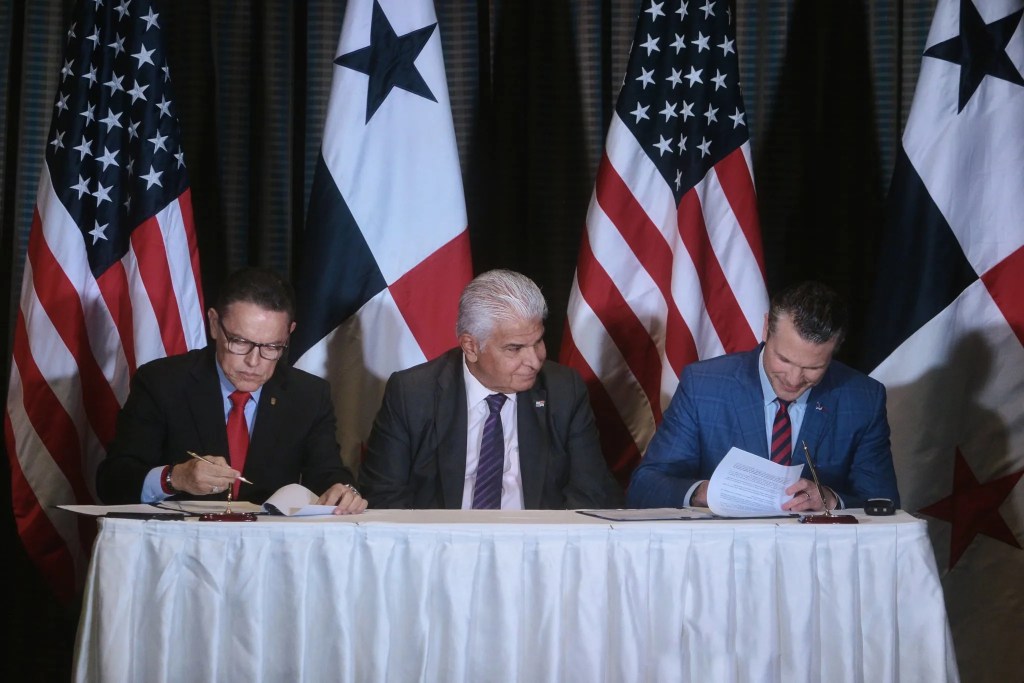 La conducta genuflexa de la diplomacia hacia EE.UU. que ofende nuestra dignidad y pone en peligro la patria y nuestra&nbsp;soberanía