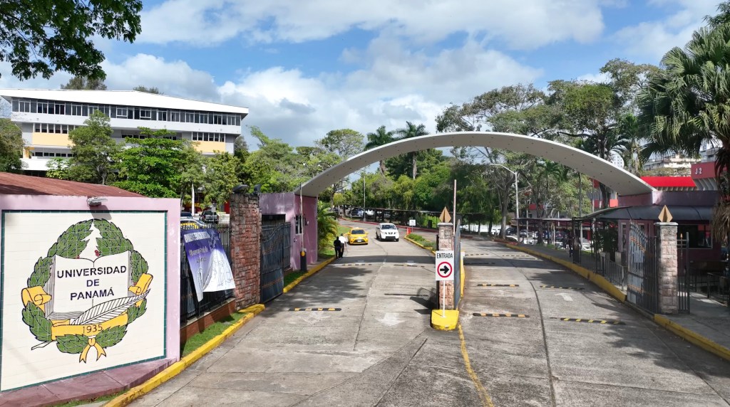 Rector de la Universidad de Panamá destaca colaboración con la Contraloría y ANTAI en compromiso con la&nbsp;transparencia