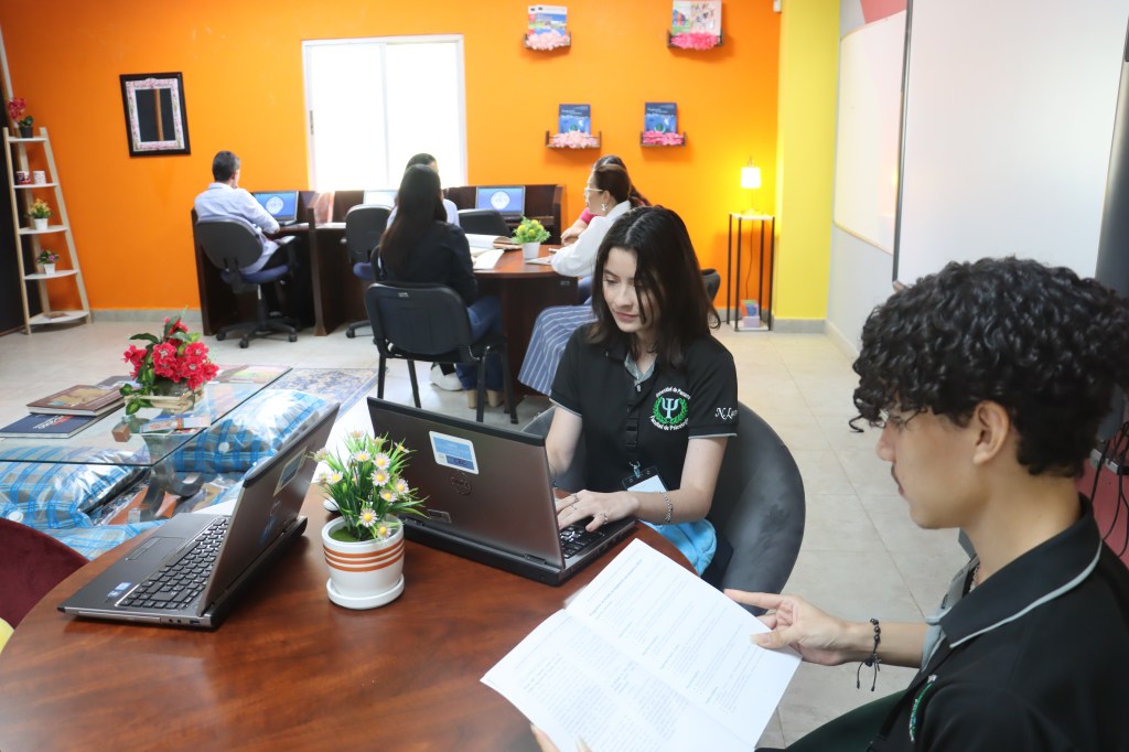 CIDETE del CRUA impulsa la innovación con espacios de Coworking y un Salón de Metaverso para empresarios y&nbsp;estudiantes