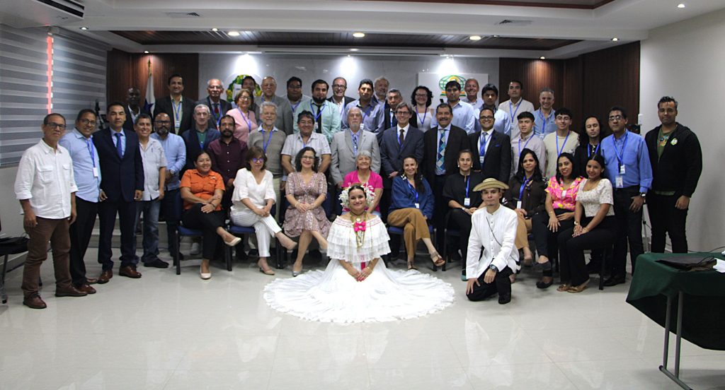Culmina en la Universidad de Panamá el  XVIII Foro de la Red Universitaria Iberoamericana de Territorio y Movilidad&nbsp;(RUITEM)