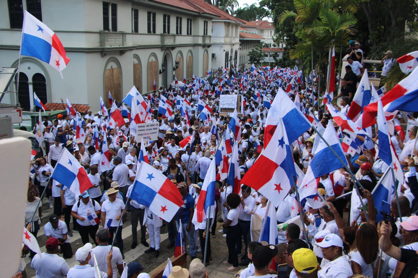 La Patria está triste: Reflexiones en el mes de la Patria – Revista ...