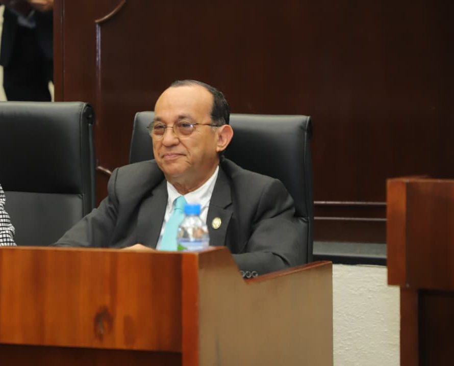 Rector de la Universidad de Panamá formaliza mediante declaración jurada notarial que no buscará la&nbsp;reelección