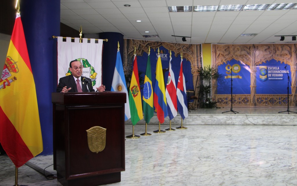 Universidad de Panamá inaugura la IX Escuela Internacional de Verano con la Universidad de Granada como invitada de&nbsp;honor