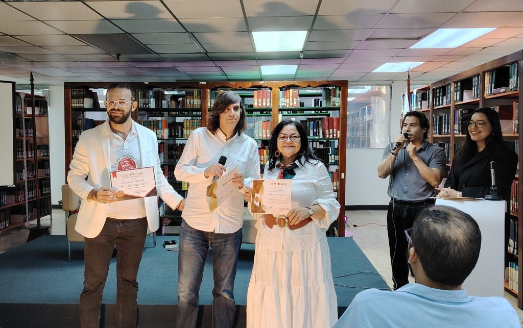 Universidad de Panamá abre espacio a la poesía de Fernando&nbsp;Valverde