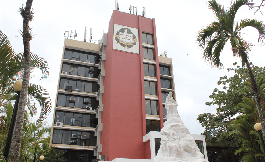 Universidad de Panamá lidera ranking nacional en EduRank 2026 y se posiciona en el top 50% en 13 áreas de&nbsp;investigación