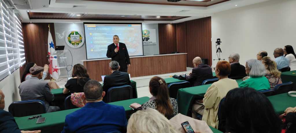 Presidente de APUDEP obtiene doctorado con investigación sobre autonomía de mujeres privadas de libertad a través de la gestión del&nbsp;conocimiento