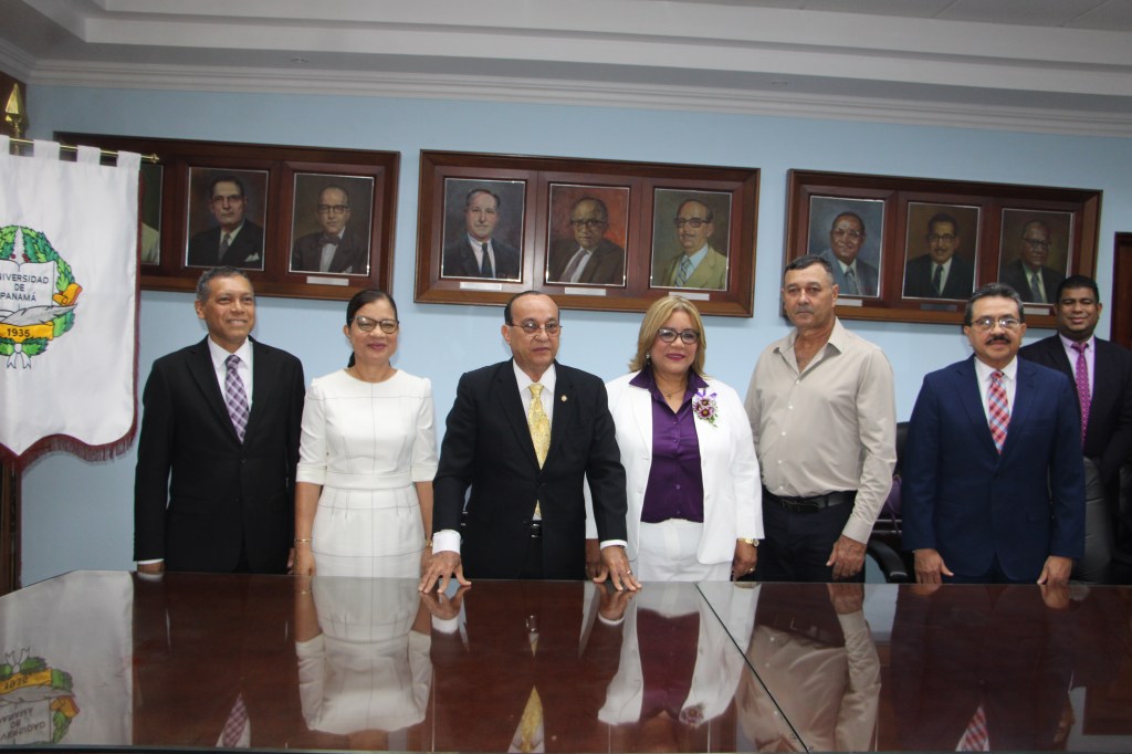 FAECO se convierte en la primera unidad académica en iniciar la toma de posesión de autoridades para el período 2026-2031