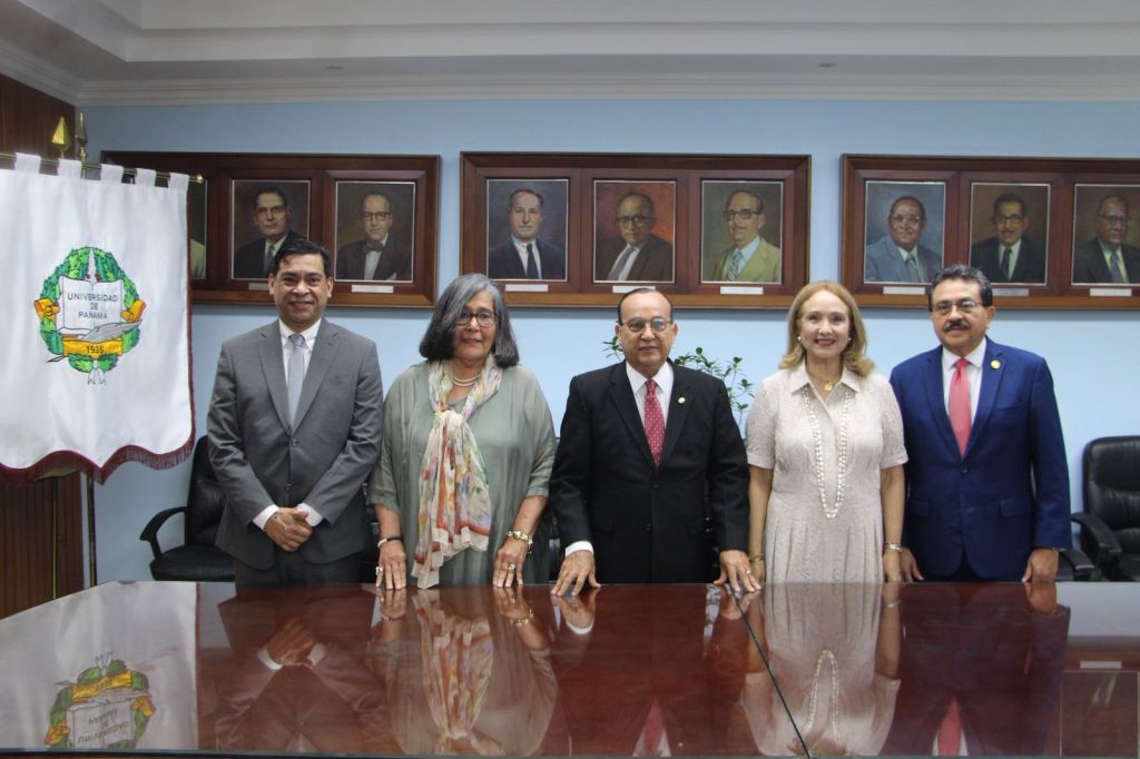 Odontología renueva sus autoridades y reafirma su compromiso con la excelencia&nbsp;académica