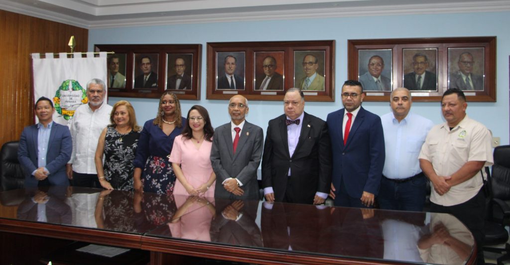 Nuevas autoridades de la Universidad de Panamá toman posesión para fortalecer la gestión&nbsp;institucional