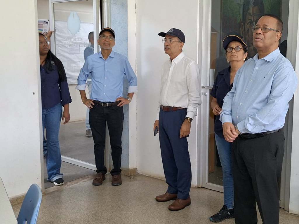 Rector de la Universidad de Panamá inspecciona centros regionales e instalaciones en provincias&nbsp;centrales